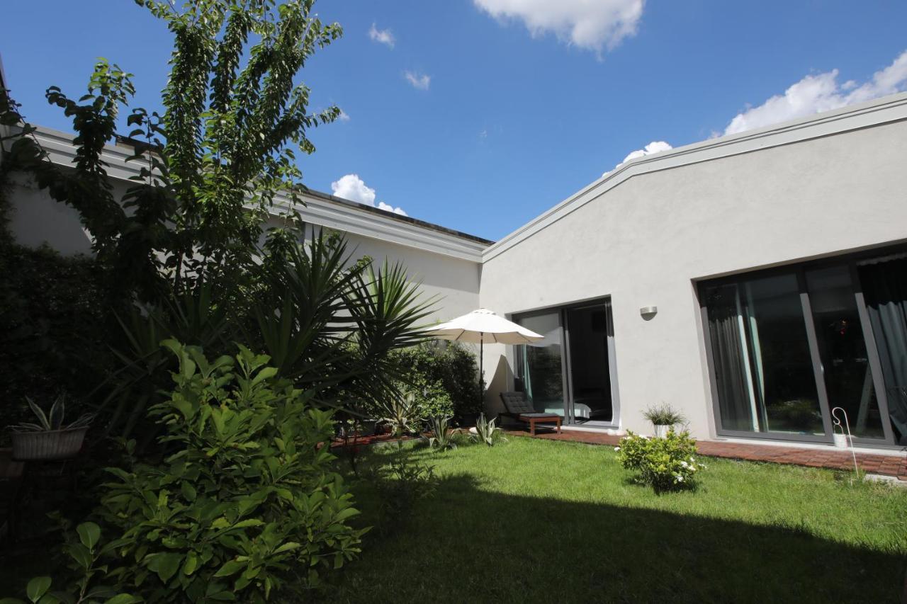 Loft Navigli With Private Garden Frühstückspension